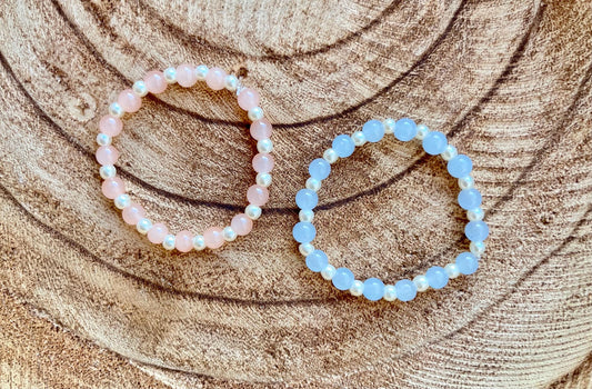 Kids Faux Pearl Stretch Bracelet – Pink or Blue | 5.5” Diameter