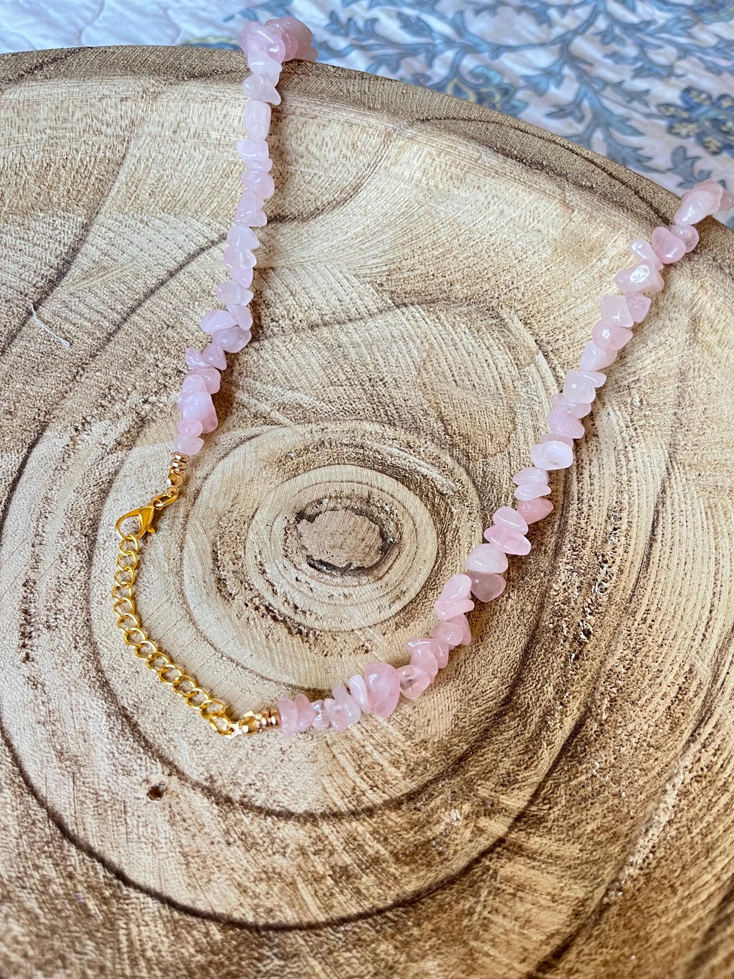 Soft Serenity – Rose Quartz Crystal Necklace with 18k Gold Clasp Closure and Extender