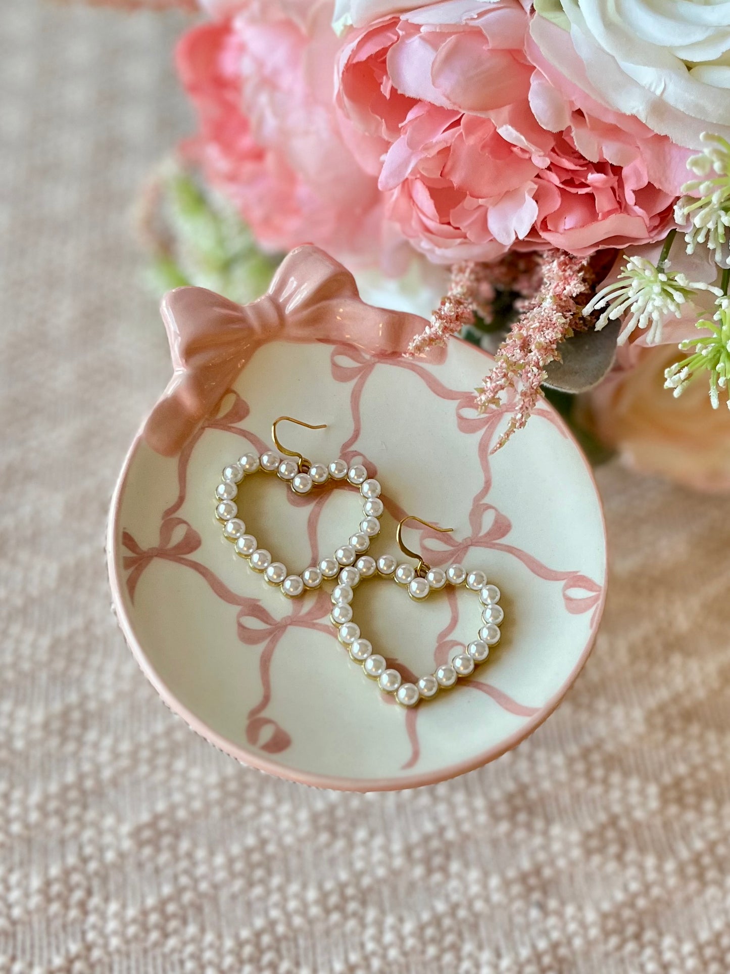 Endless Love Pearl Earrings