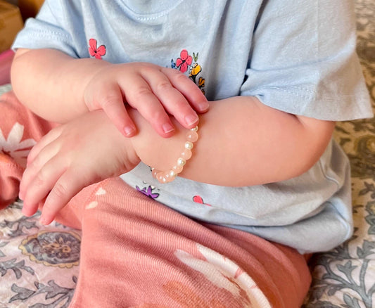 Kids Faux Pearl Stretch Bracelet – Pink or Blue | 5.5” Diameter