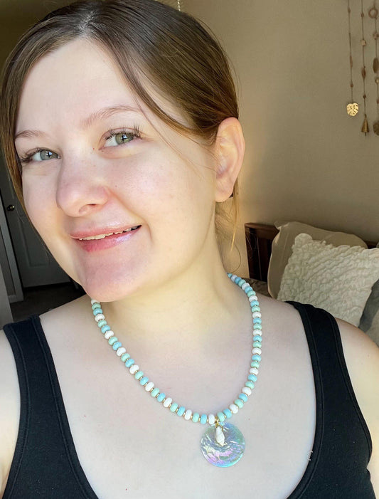 Ocean Mist – Glass Rondelle Turquoise Beaded Necklace with Seashell Charms